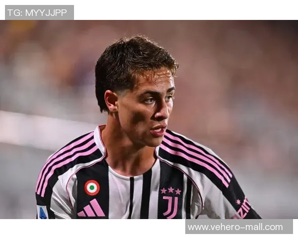 尤文图斯将在新赛季迎战AC米兰，C罗能否再度破门？